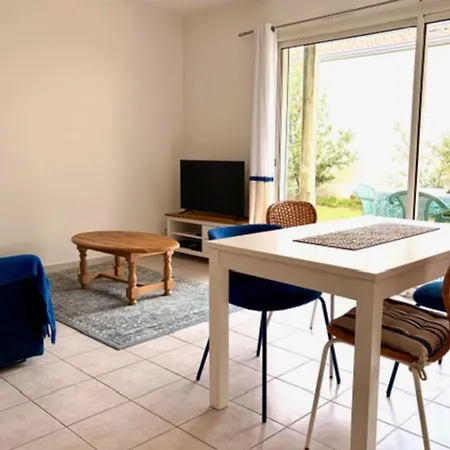 Apartment Seaside With Terrace And Parking *